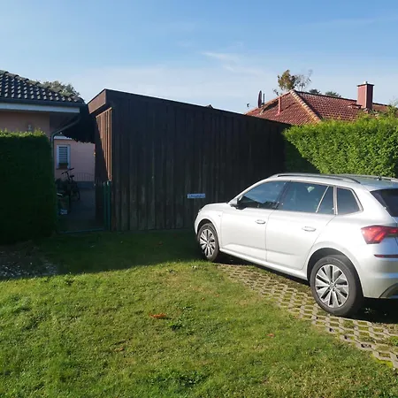 Leuchtturm Mit Terrasse Und Grill Apartman Zinnowitz